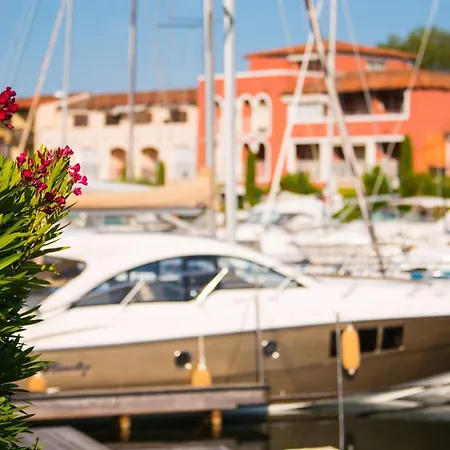 Apartment Climatise Avec Parking - Port Grimaud